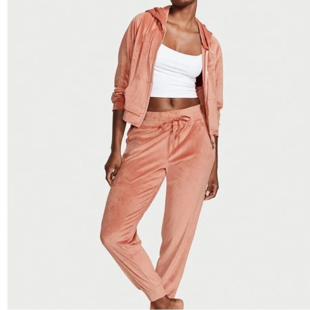 NWOT Victoria’s Secret Canyon Rose Velour Cropped Hoodie and Joggers Set